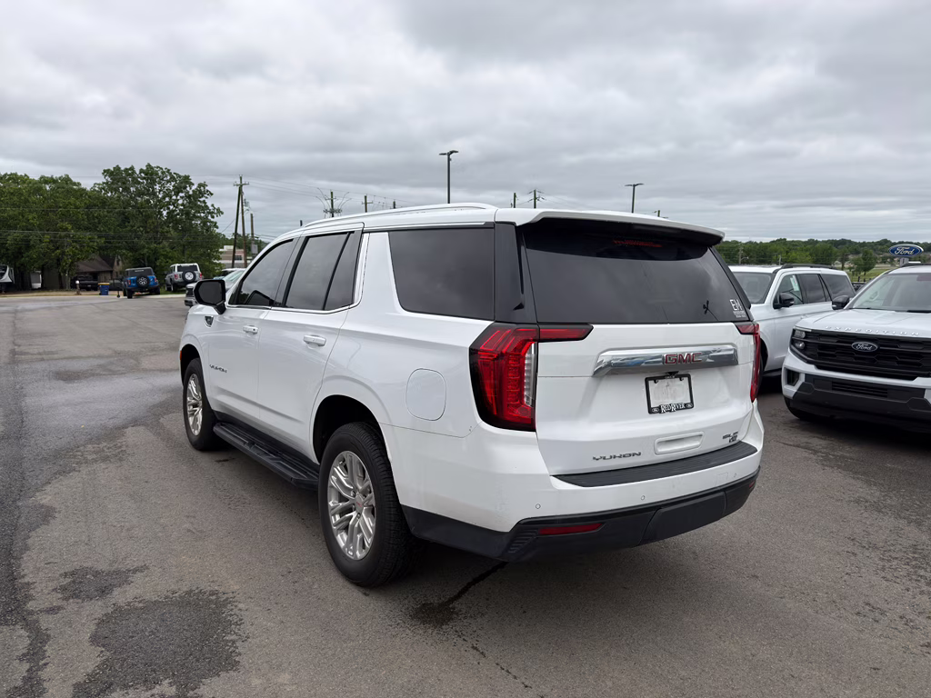 2024 Summit White GMC Yukon SLE RWD SUV