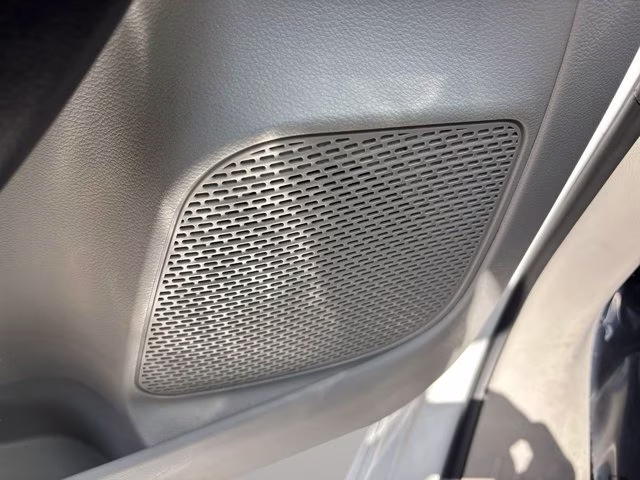 2023 Bright White Clearcoat Chrysler Pacifica Touring L FWD Van