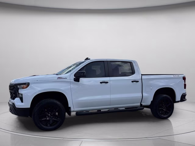 2025 Summit White Chevrolet Silverado 1500 Custom Trail Boss 4X4 Truck