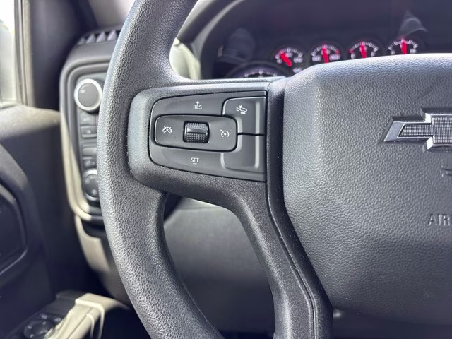 2025 Summit White Chevrolet Silverado 1500 Custom Trail Boss 4X4 Truck