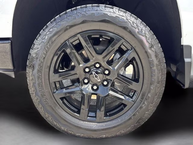 2025 Summit White Chevrolet Silverado 1500 Custom Trail Boss 4X4 Truck