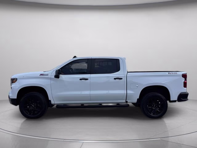 2025 Summit White Chevrolet Silverado 1500 Custom Trail Boss 4X4 Truck