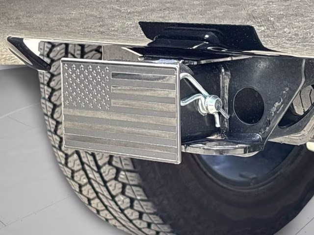 2025 Summit White Chevrolet Silverado 1500 Custom Trail Boss 4X4 Truck