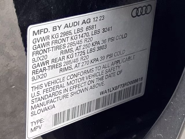 2024 Mythos Black Metallic Audi Q7 55 Premium Plus AWD SUV