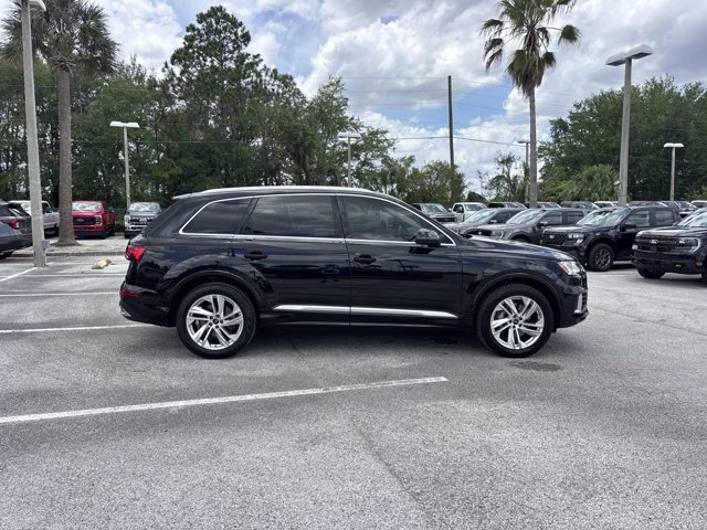 2024 Mythos Black Metallic Audi Q7 Premium Plus AWD SUV