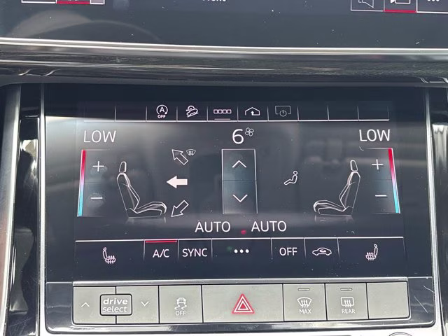2024 Mythos Black Metallic Audi Q7 Premium Plus AWD SUV