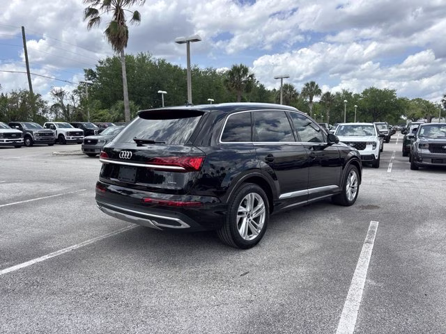 2024 Mythos Black Metallic Audi Q7 Premium Plus AWD SUV