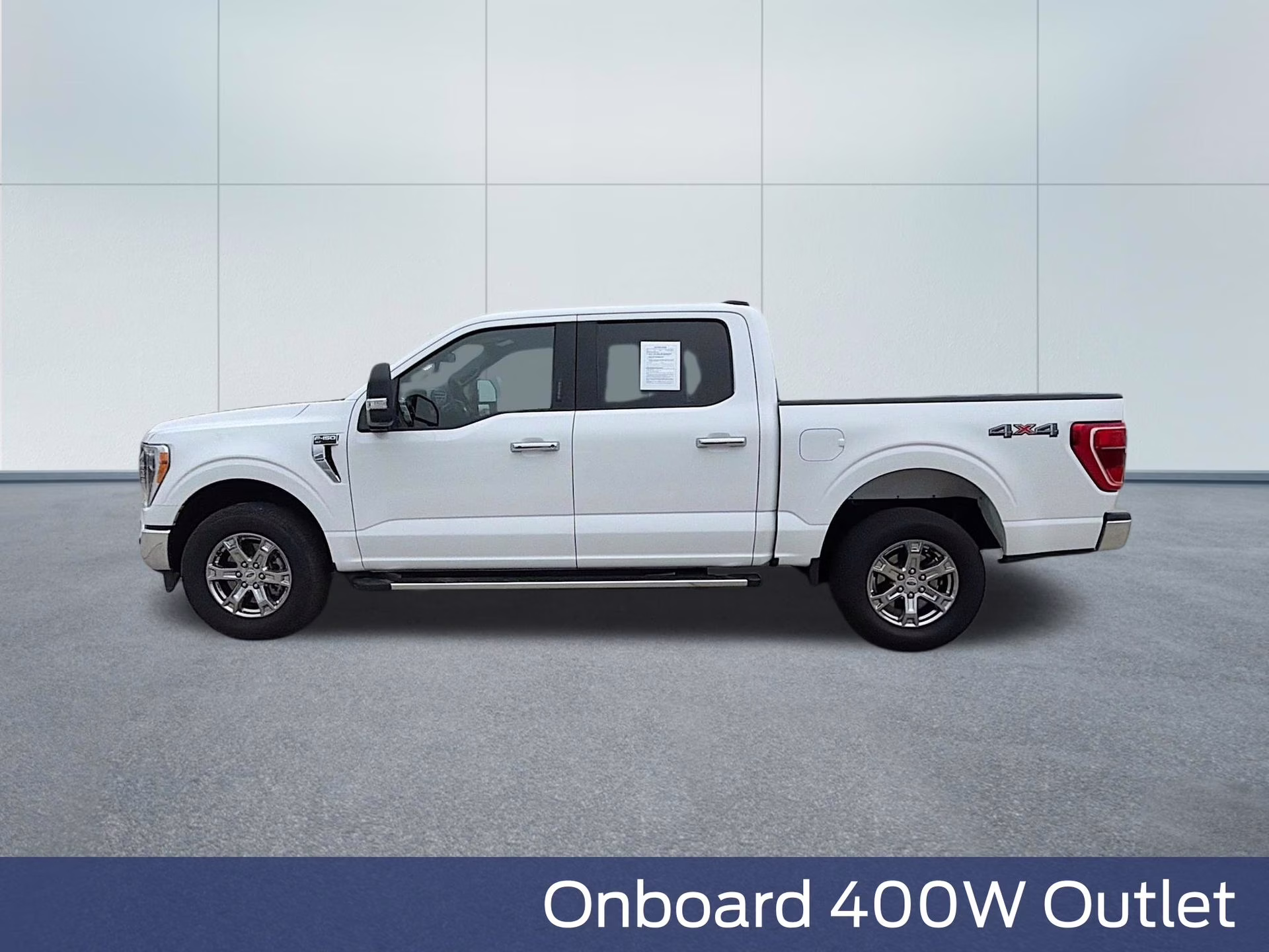 2023 Oxford White Ford F-150 XLT 4X4 Truck