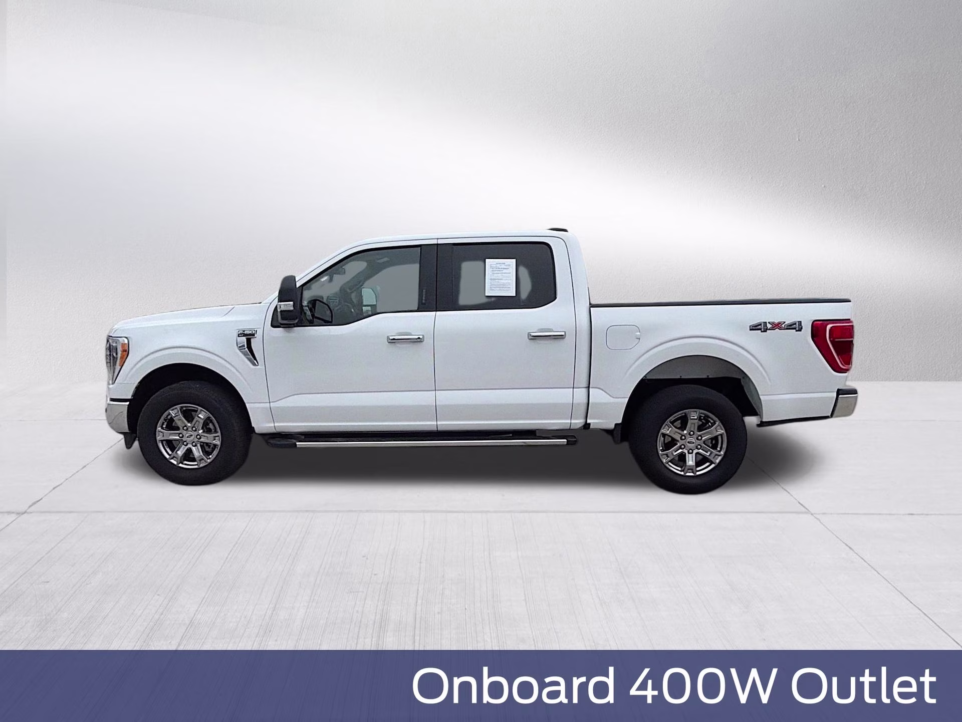 2023 Oxford White Ford F-150 XLT 4X4 Truck