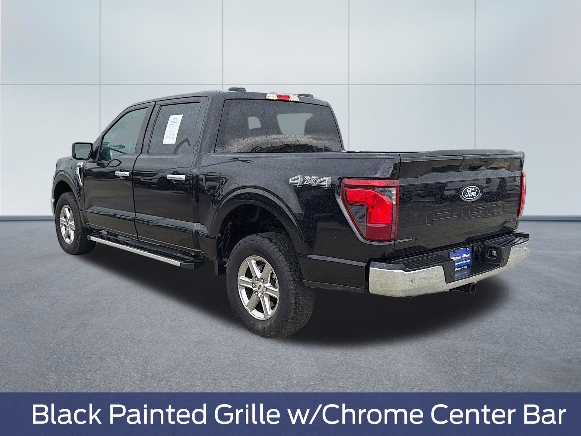 2025 Agate Black Metallic Ford F-150 XLT 4X4 Truck