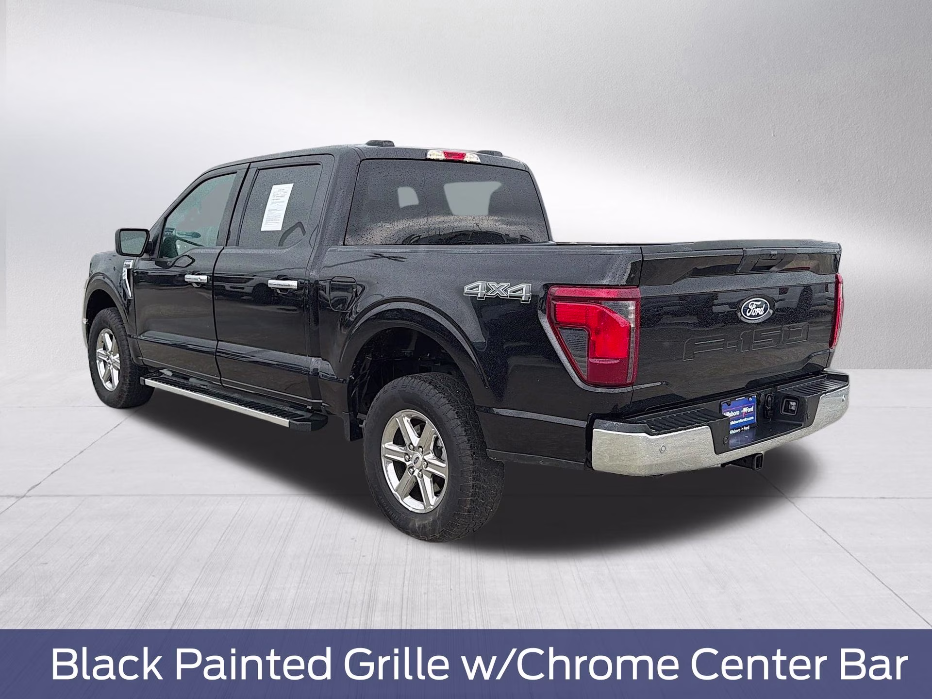 2025 Agate Black Metallic Ford F-150 XLT 4X4 Truck