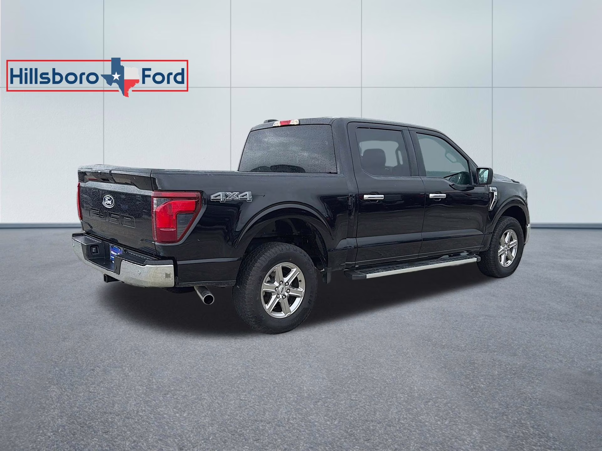 2025 Agate Black Metallic Ford F-150 XLT 4X4 Truck