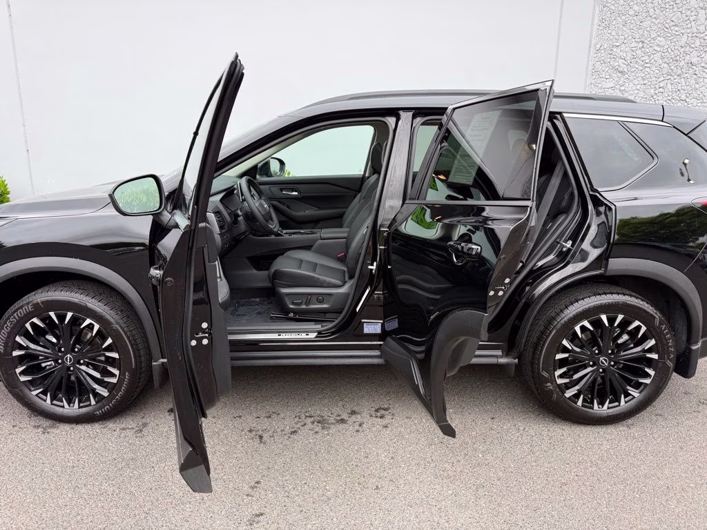 2026 Super Black Nissan Rogue Dark Armor AWD SUV