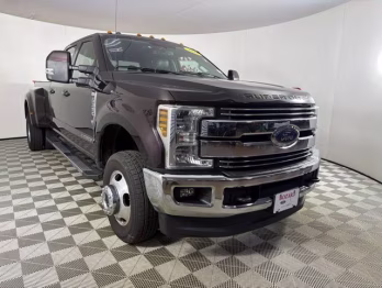 2018 Magma Red Ford Super Duty F-350 DRW Lariat 4X4 Truck