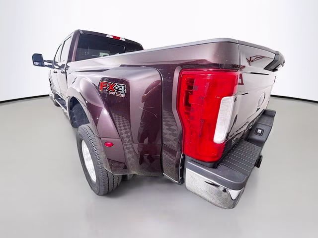 2018 Magma Red Ford Super Duty F-350 DRW Lariat 4X4 Truck
