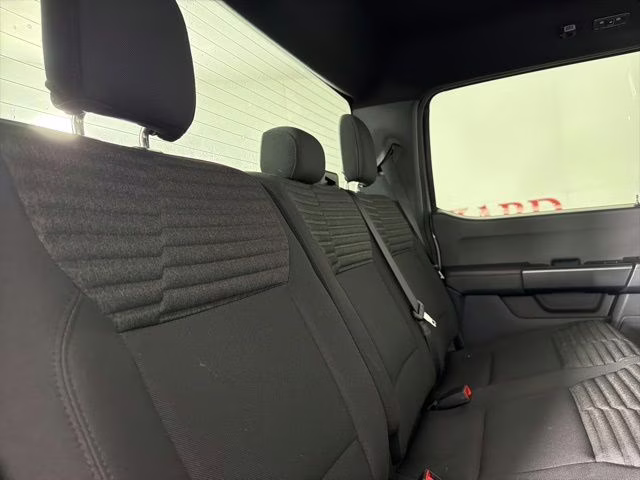 2023 Avalanche Gray Ford F-150 XL 4X4 Truck