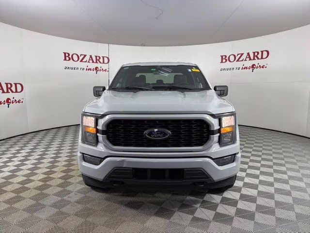 2023 Avalanche Gray Ford F-150 XL 4X4 Truck