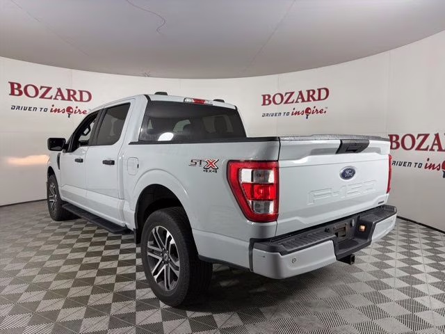 2023 Avalanche Gray Ford F-150 XL 4X4 Truck