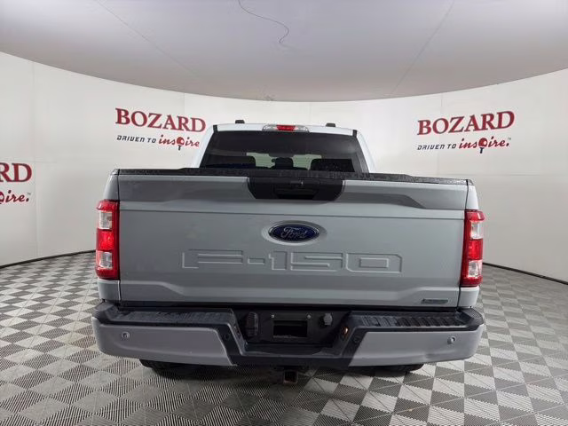 2023 Avalanche Gray Ford F-150 XL 4X4 Truck