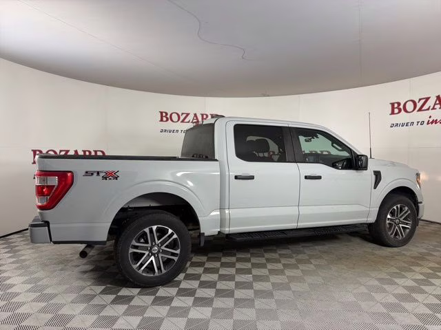 2023 Avalanche Gray Ford F-150 XL 4X4 Truck