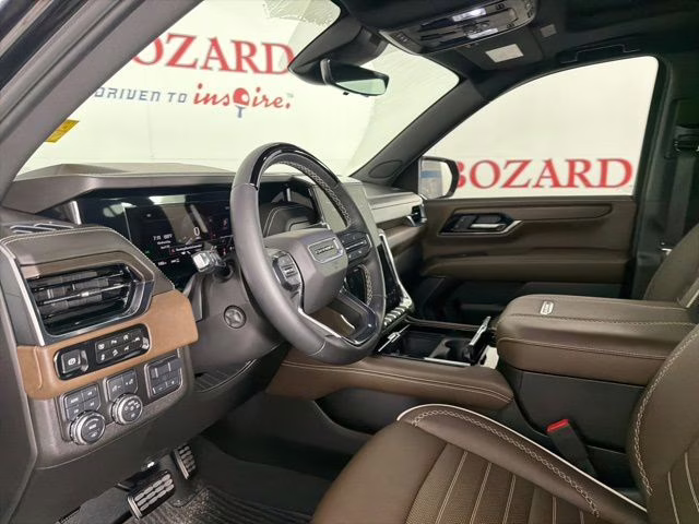 2025 Onyx Black GMC Yukon Denali Ultimate 4X4 SUV