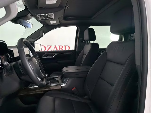 2026 Summit White Chevrolet Silverado 1500 LT Trail Boss 4X4 Truck