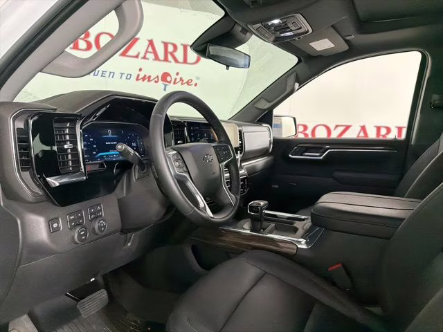 2026 Summit White Chevrolet Silverado 1500 LT Trail Boss 4X4 Truck