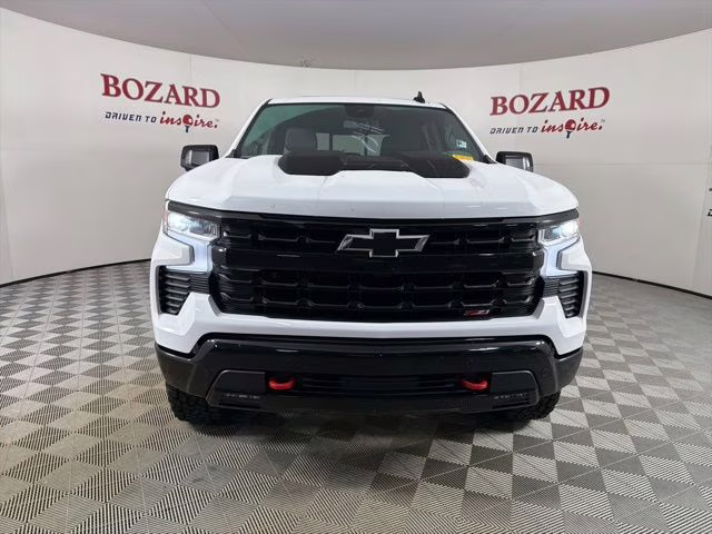 2026 Summit White Chevrolet Silverado 1500 LT Trail Boss 4X4 Truck