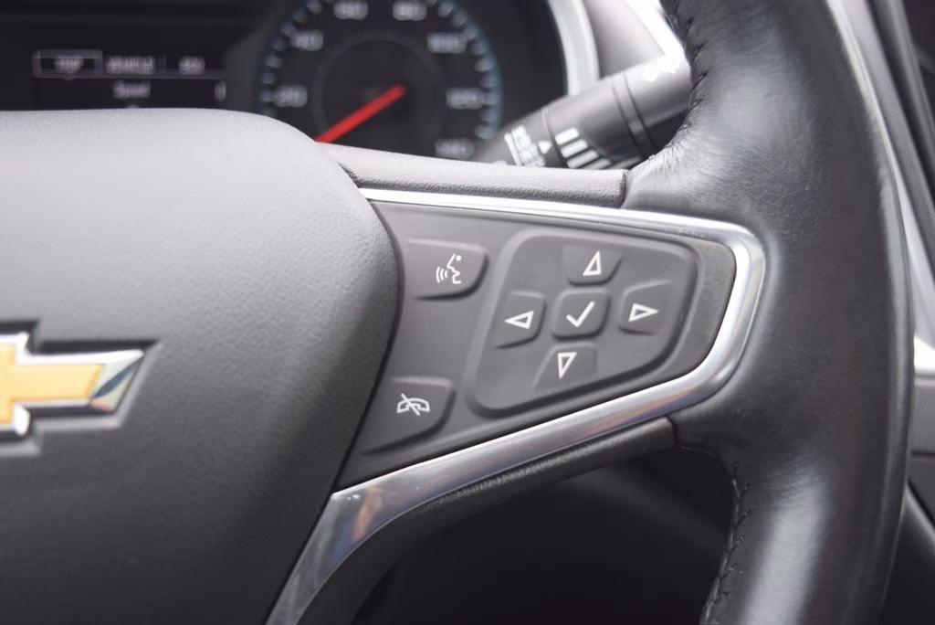 2022 Cherry Red Tintcoat Chevrolet Malibu LT FWD Sedan