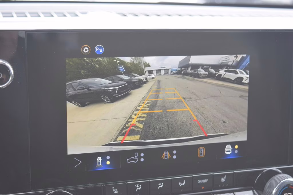 2026 Summit White Chevrolet Colorado LT 4X4 Truck