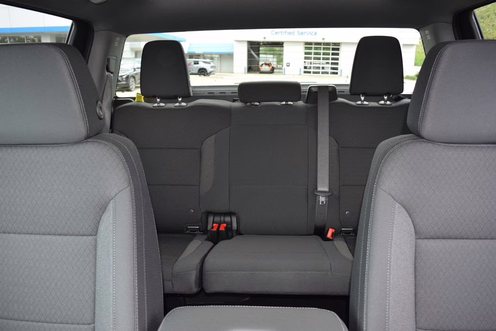 2026 Sterling Gray Metallic Chevrolet Silverado 1500 LT 4X4 Truck