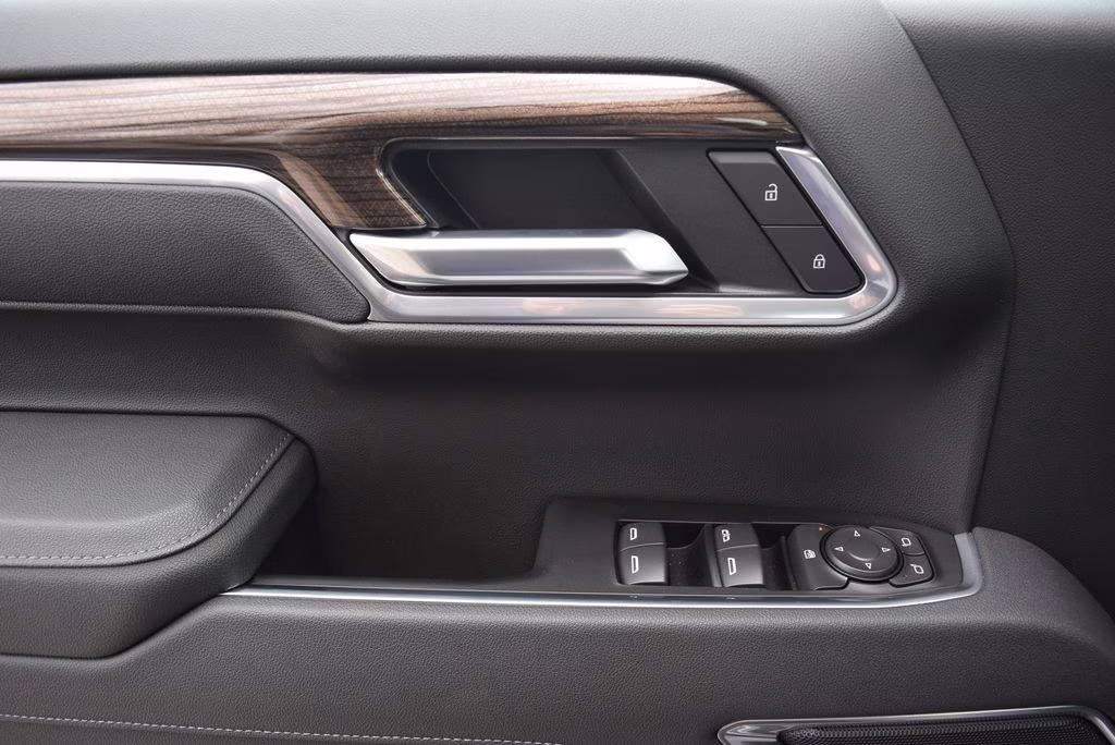 2026 Sterling Gray Metallic Chevrolet Silverado 1500 LT 4X4 Truck