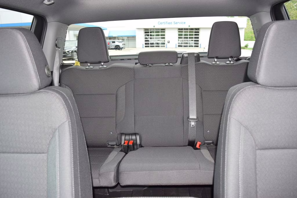 2026 Sterling Gray Metallic Chevrolet Silverado 1500 LT 4X4 Truck