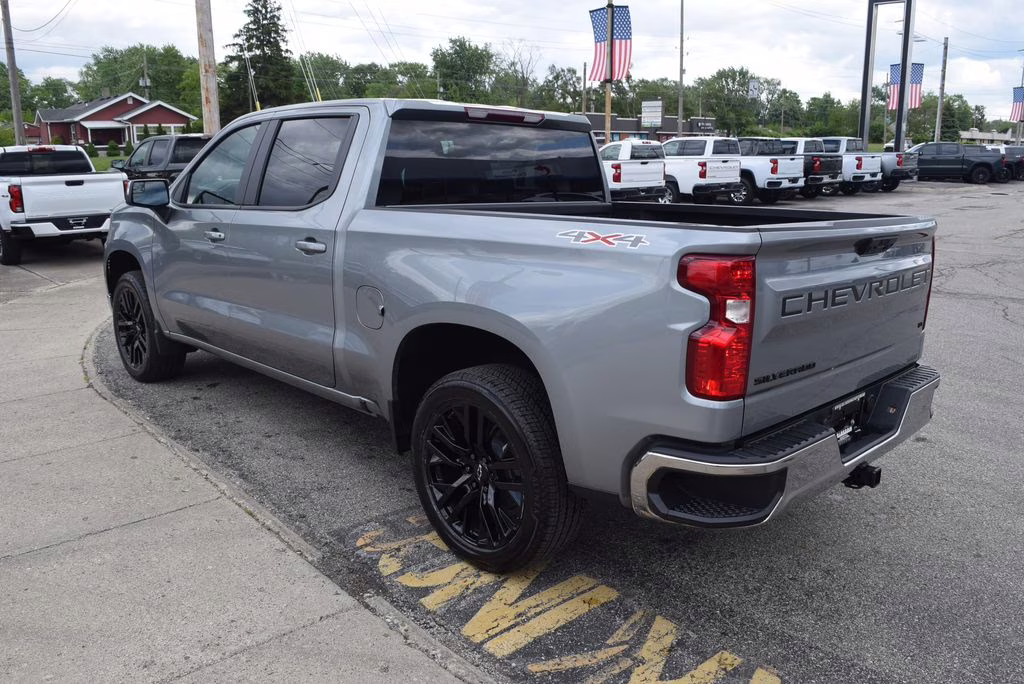 2026 Sterling Gray Metallic Chevrolet Silverado 1500 LT 4X4 Truck