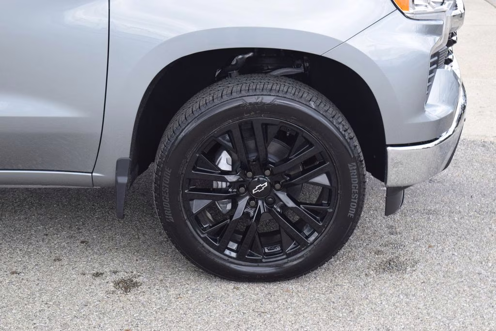 2026 Sterling Gray Metallic Chevrolet Silverado 1500 LT 4X4 Truck