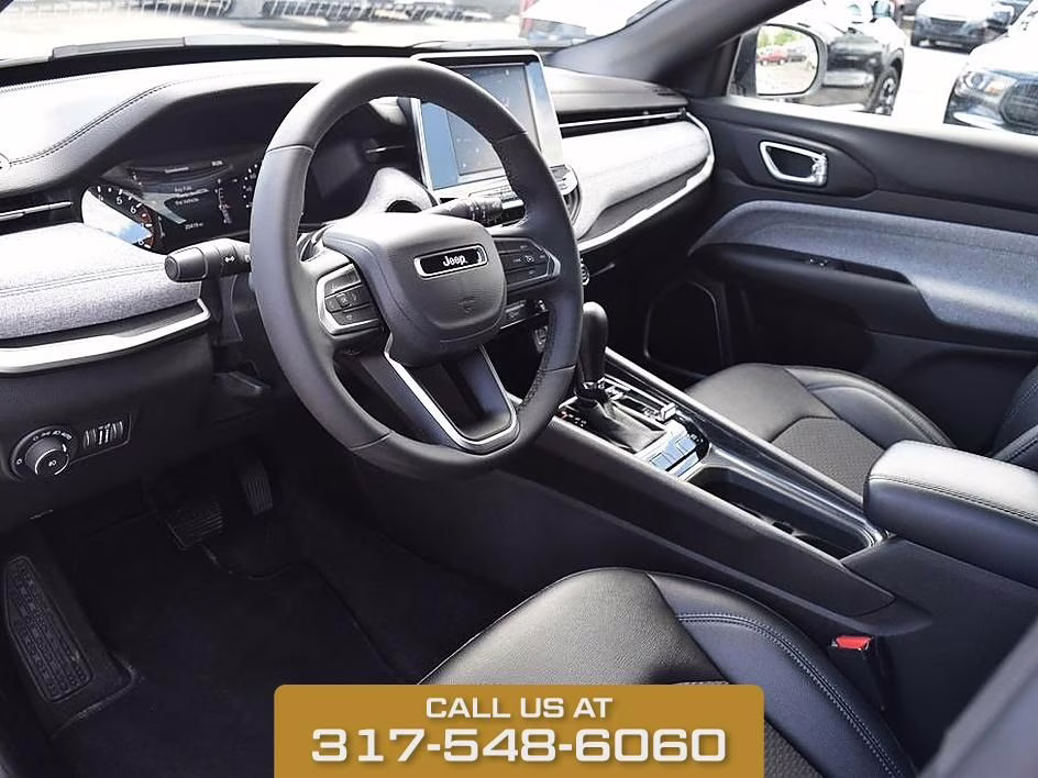 2025 Bright White Jeep Compass Latitude 4X4 SUV