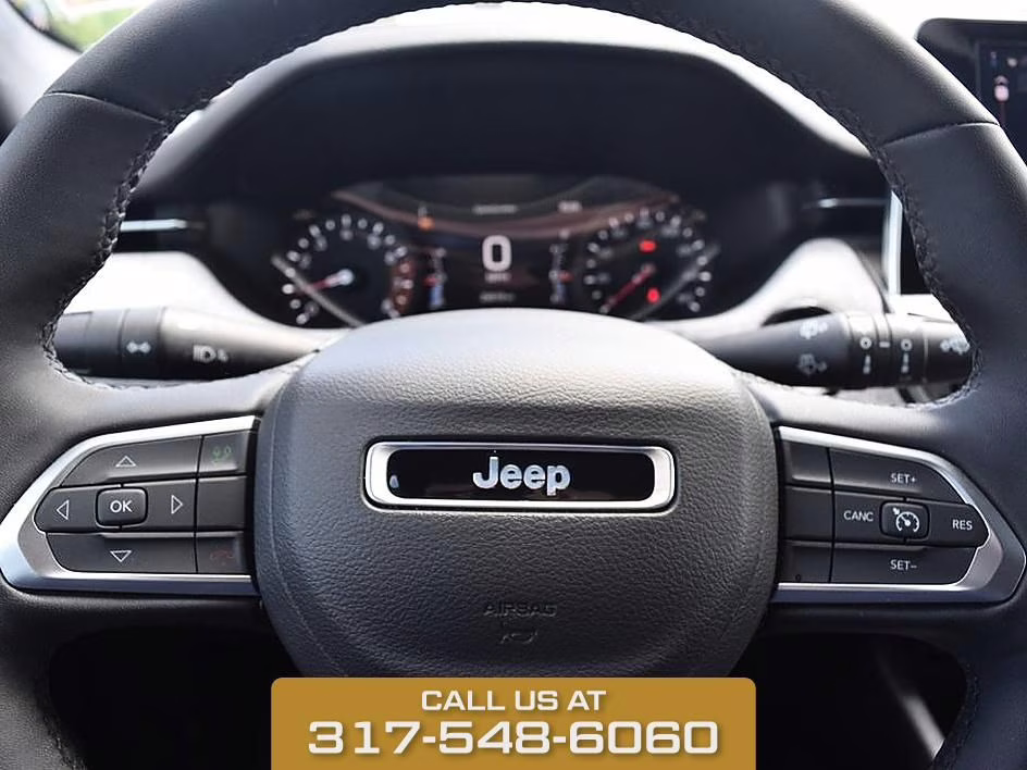 2025 Bright White Jeep Compass Latitude 4X4 SUV