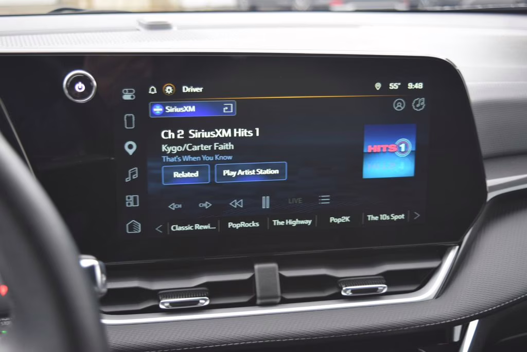 2025 Black Metallic Chevrolet Equinox LT FWD SUV