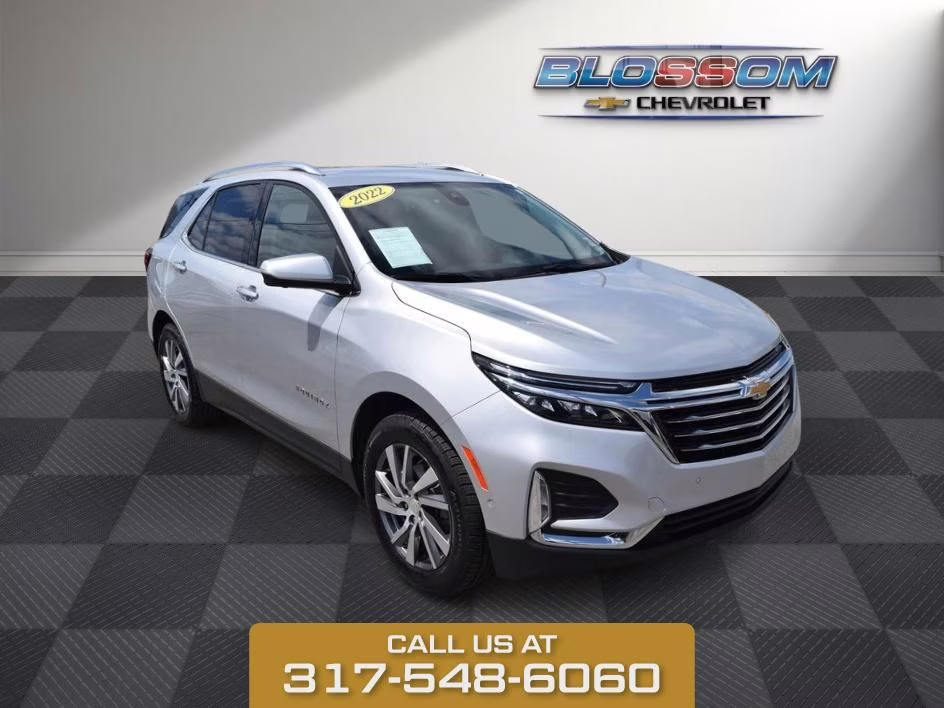 2022 Silver Ice Chevrolet Equinox Premier AWD SUV