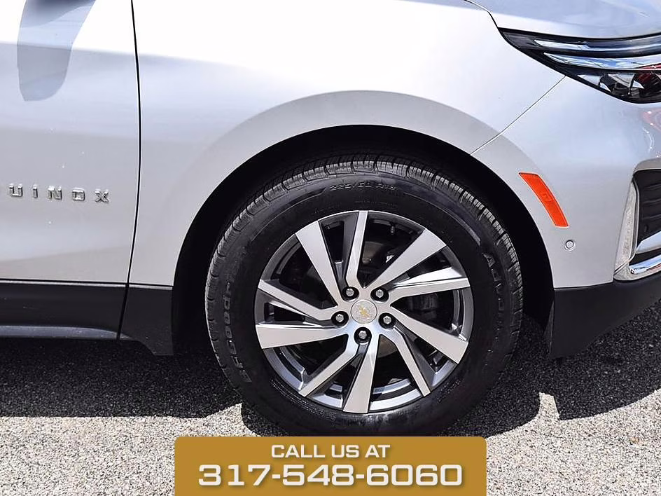 2022 Silver Ice Chevrolet Equinox Premier AWD SUV