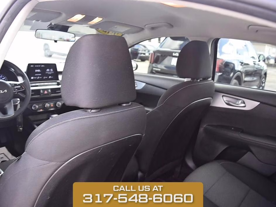 2022 Snow White Pearl Kia Forte LXS FWD Sedan