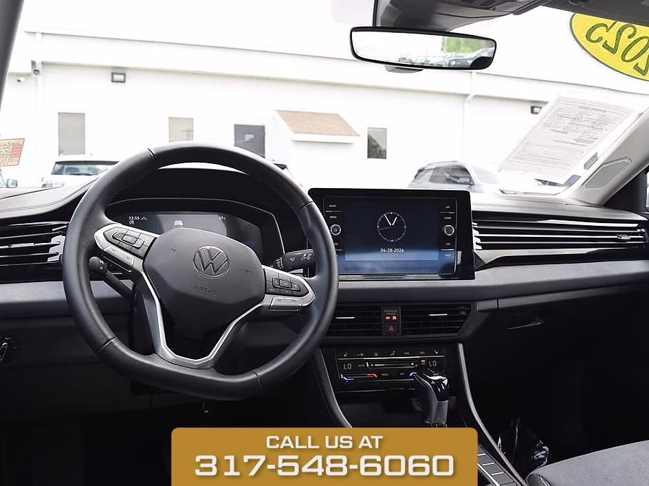 2025 Silver Volkswagen Jetta 1.5T SE FWD Sedan