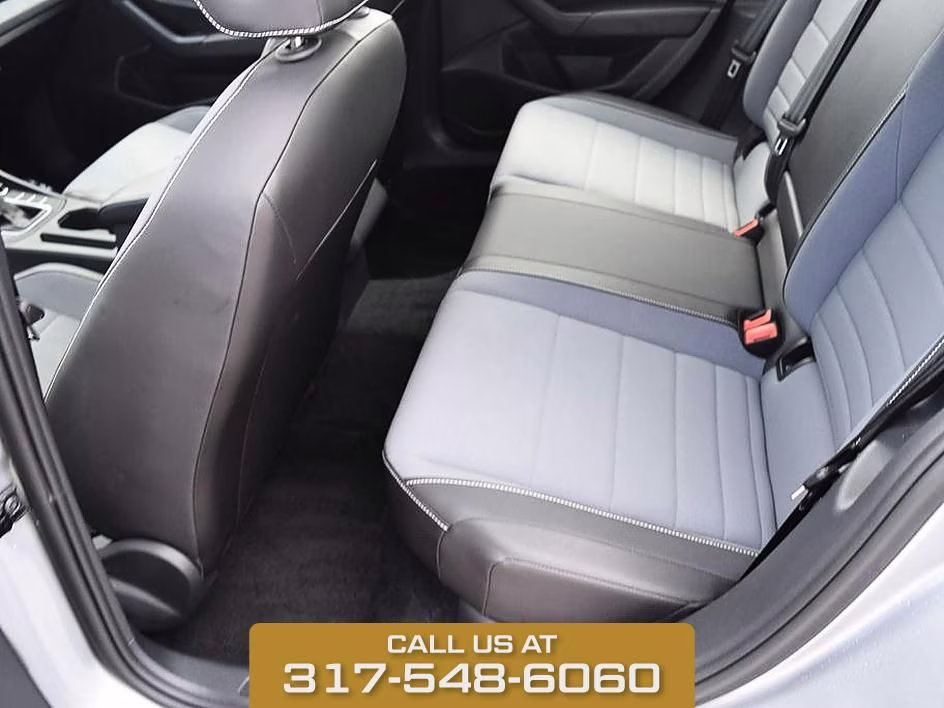 2025 Silver Volkswagen Jetta 1.5T SE FWD Sedan