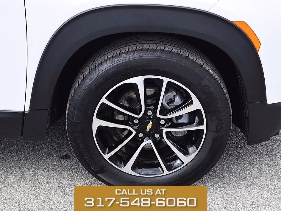 2025 Summit White Chevrolet Trailblazer LT FWD SUV