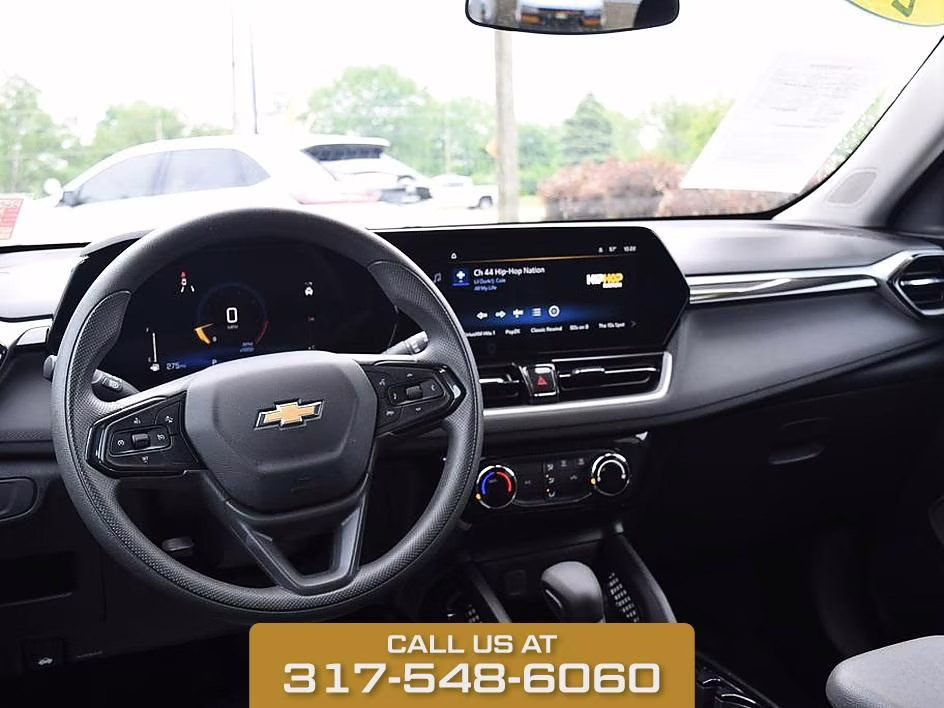 2025 Summit White Chevrolet Trailblazer LT FWD SUV