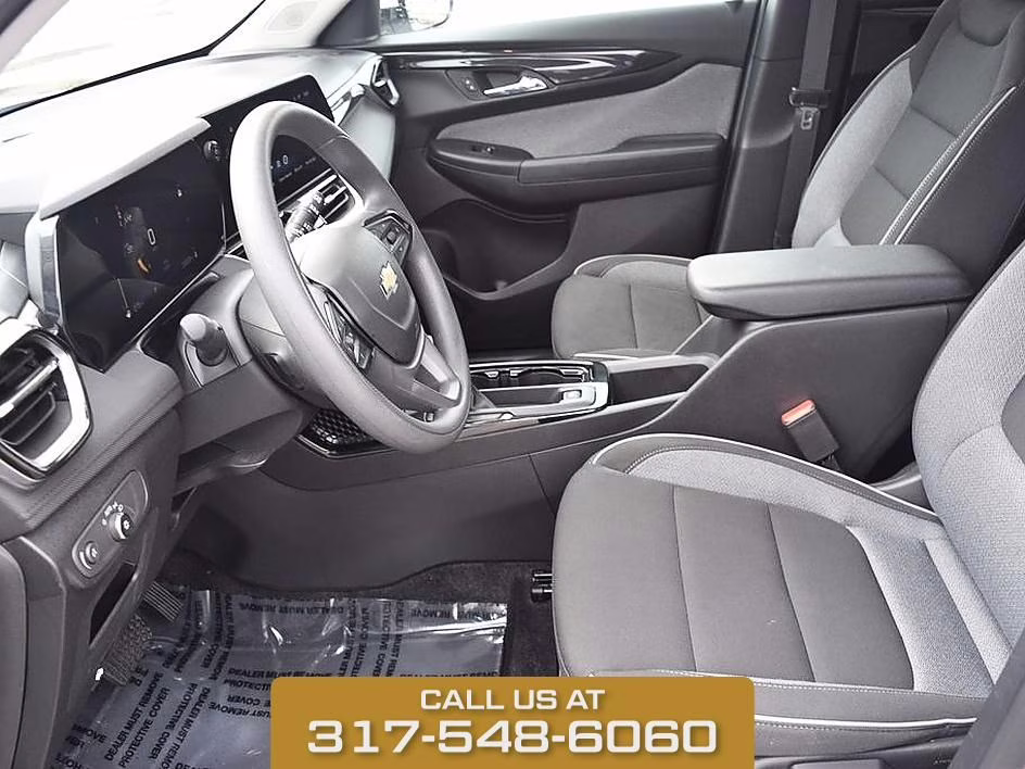2025 Summit White Chevrolet Trailblazer LT FWD SUV