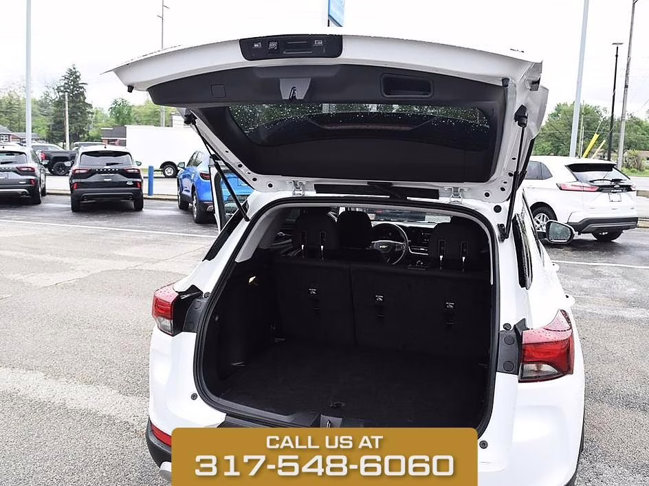 2025 Summit White Chevrolet Trailblazer LT FWD SUV