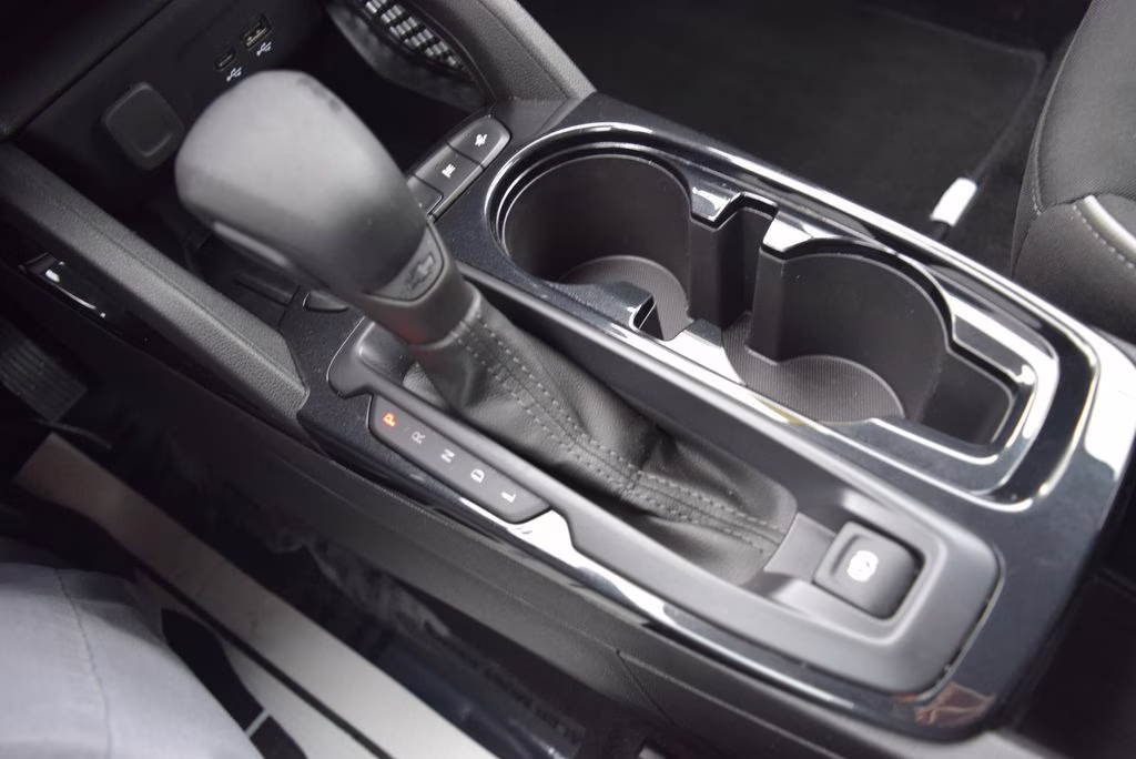 2025 Summit White Chevrolet Trailblazer LT FWD SUV