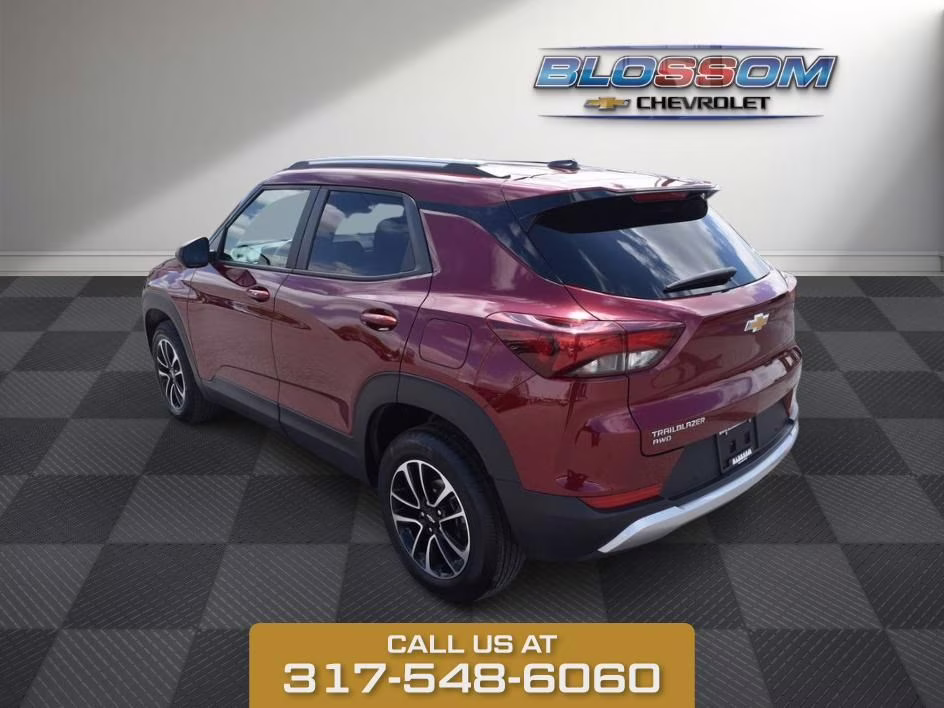 2025 Crimson Chevrolet Trailblazer LT AWD SUV