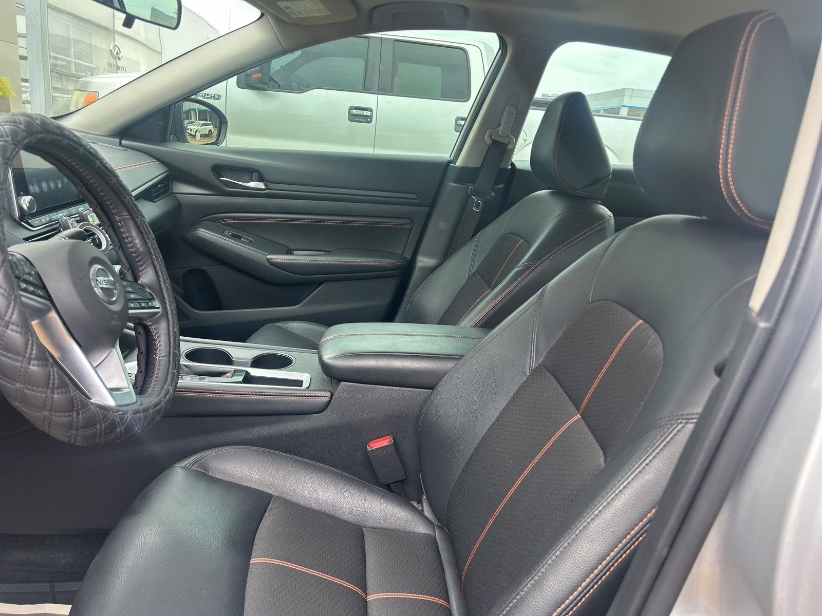2019 Brilliant Silver Metallic Nissan Altima 2.5 SR FWD Sedan